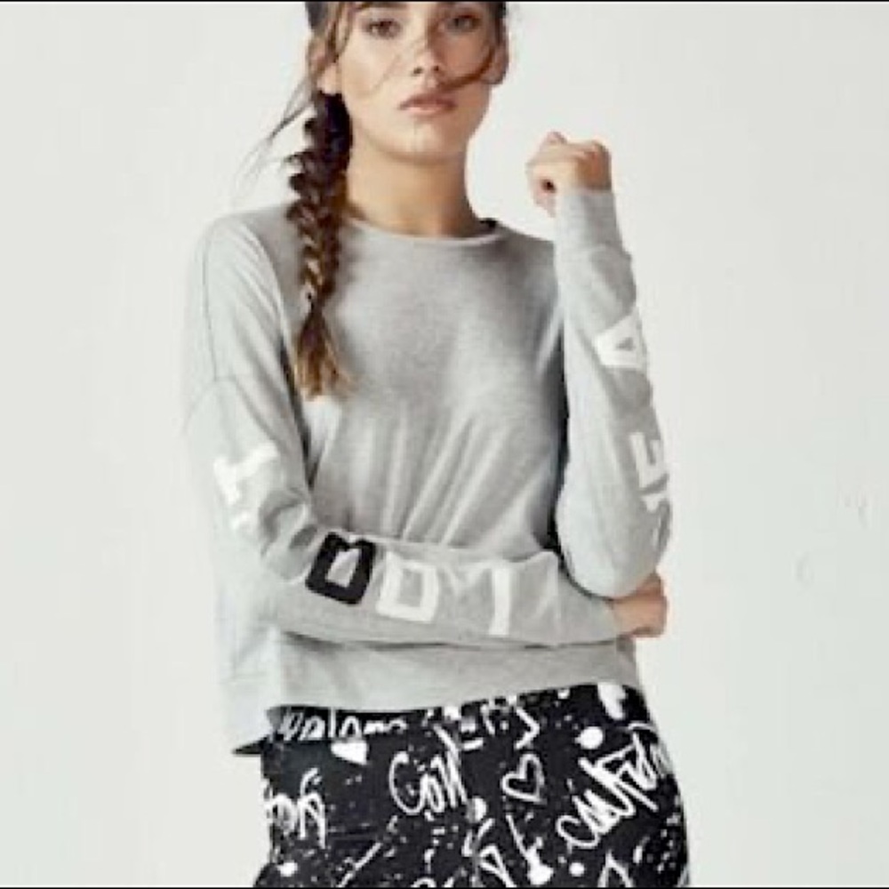 NWT Fabletics Sloan “I don’t give a” long sleeve tee